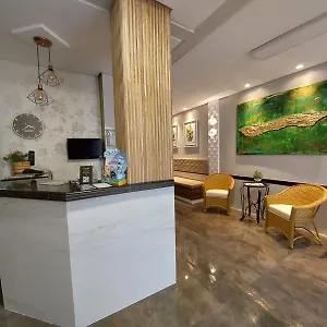  Hotel Bella Nina